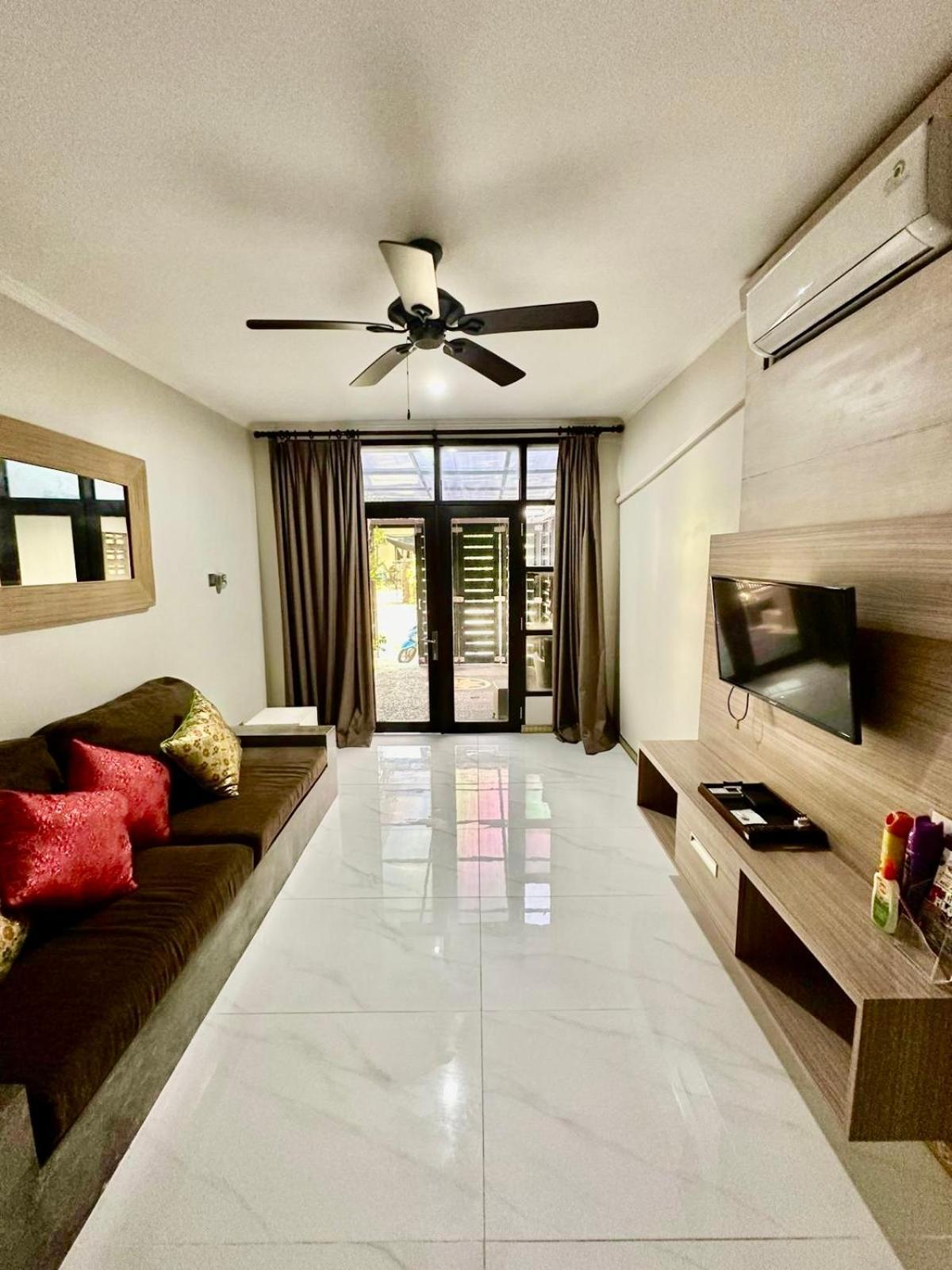 Kuta Regency B10 One Bedroom Villa Luaran gambar